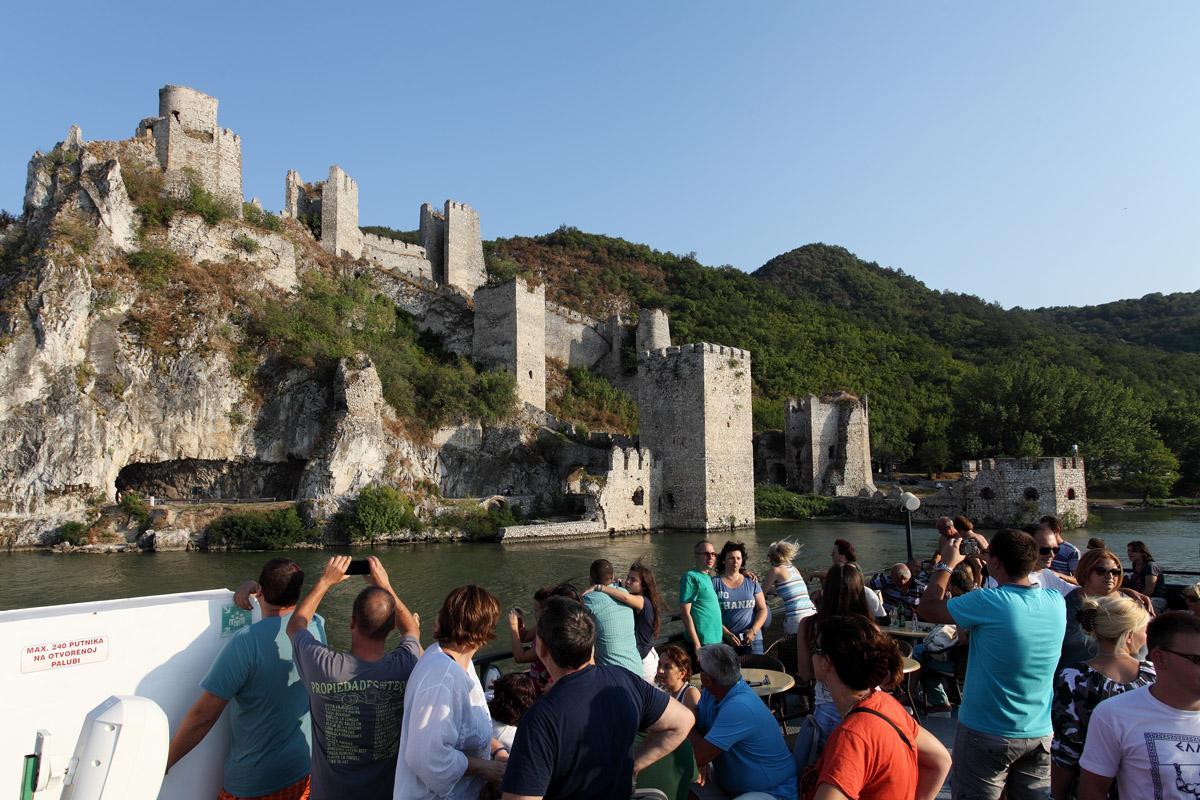 Golden Danube Veliko Gradište Exterior foto